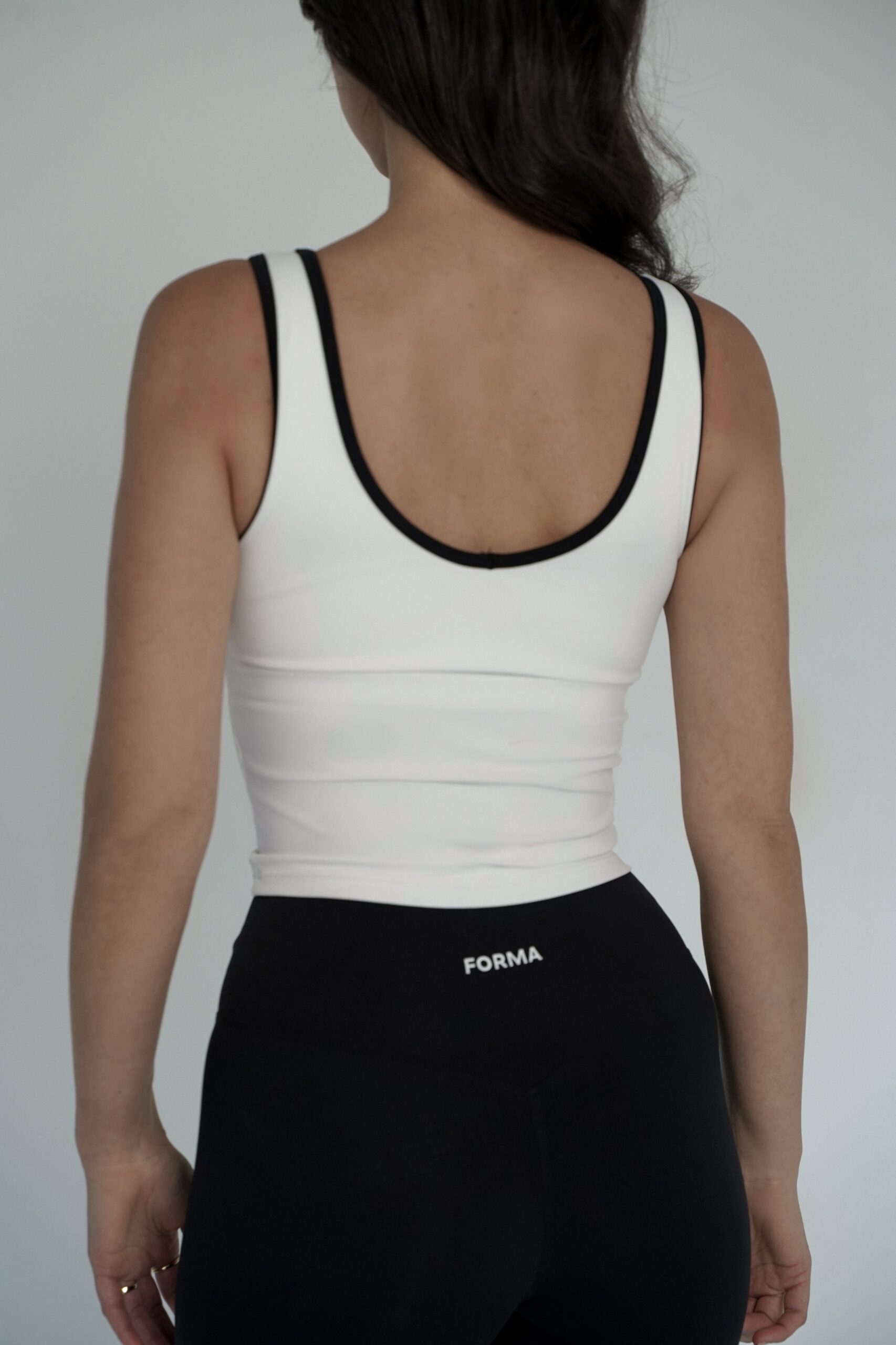 Sculpt Tank – White